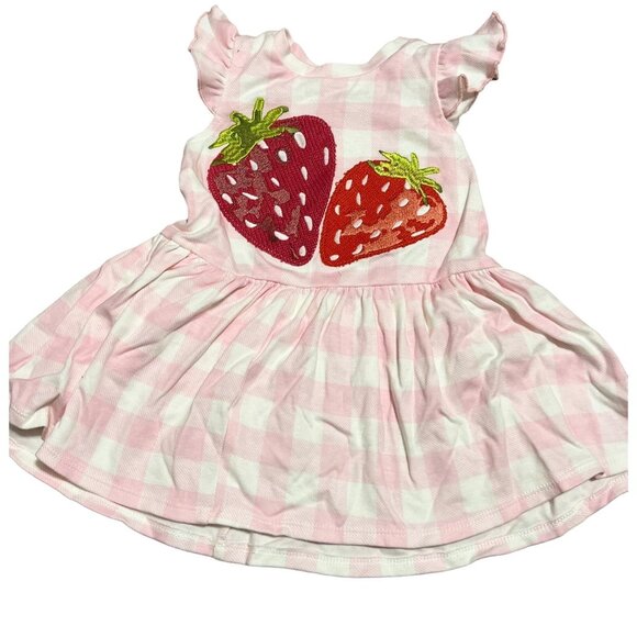 Mud Pie 12-18m NWOT pink gingham Strawberry applique dress flutter sleeves berry - Picture 2 of 4